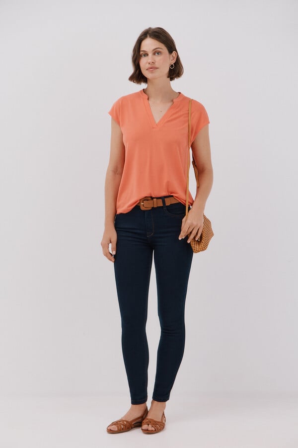 Cortefiel Playera básica cuello mao desmentido Coral