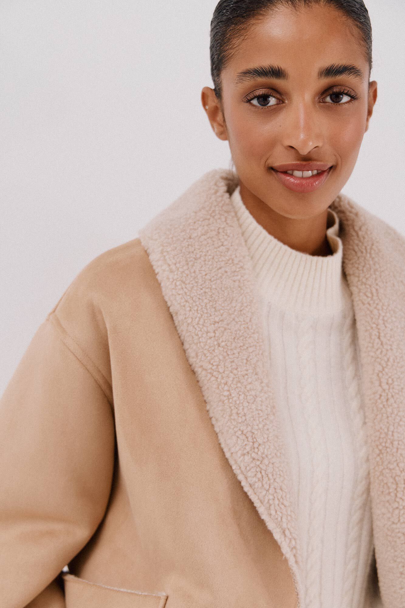 Cortefiel Chamarra efecto doble faz Beige