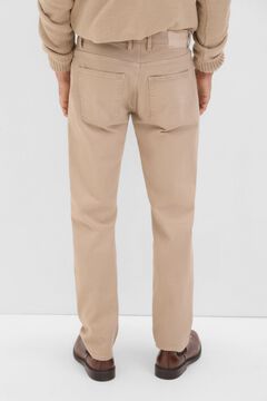 Cortefiel Pantalón 5 bolsillos color regular fit Beige