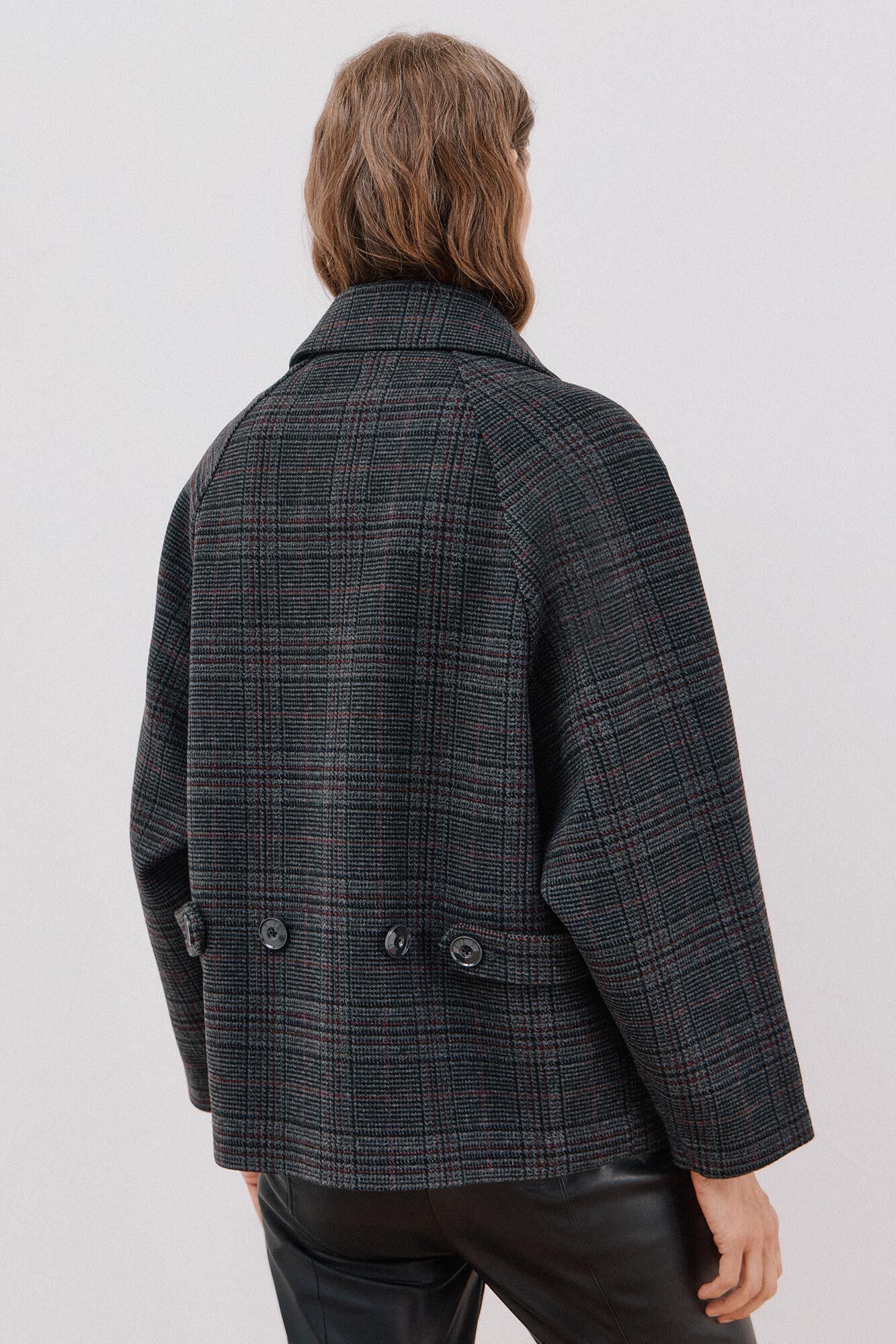 Cortefiel Abrigo corto tejido cuadros