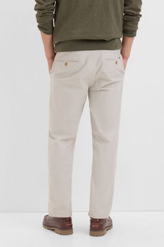 Cortefiel Pantalón chino confort regular fit Beige