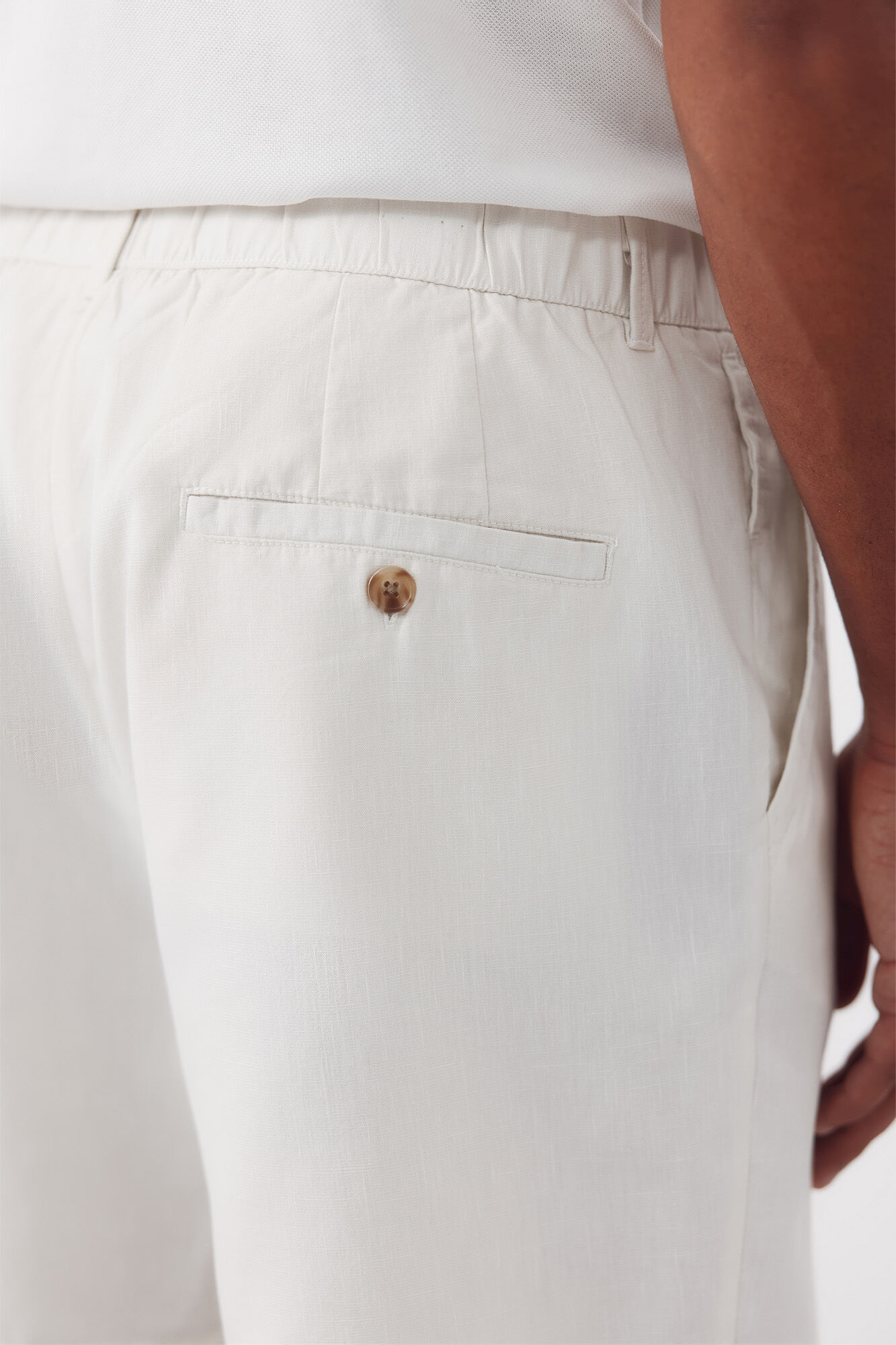 Cortefiel Bermuda con goma y cordones regular Marfil