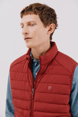 Cortefiel Chaleco acolchado ultralight Granate