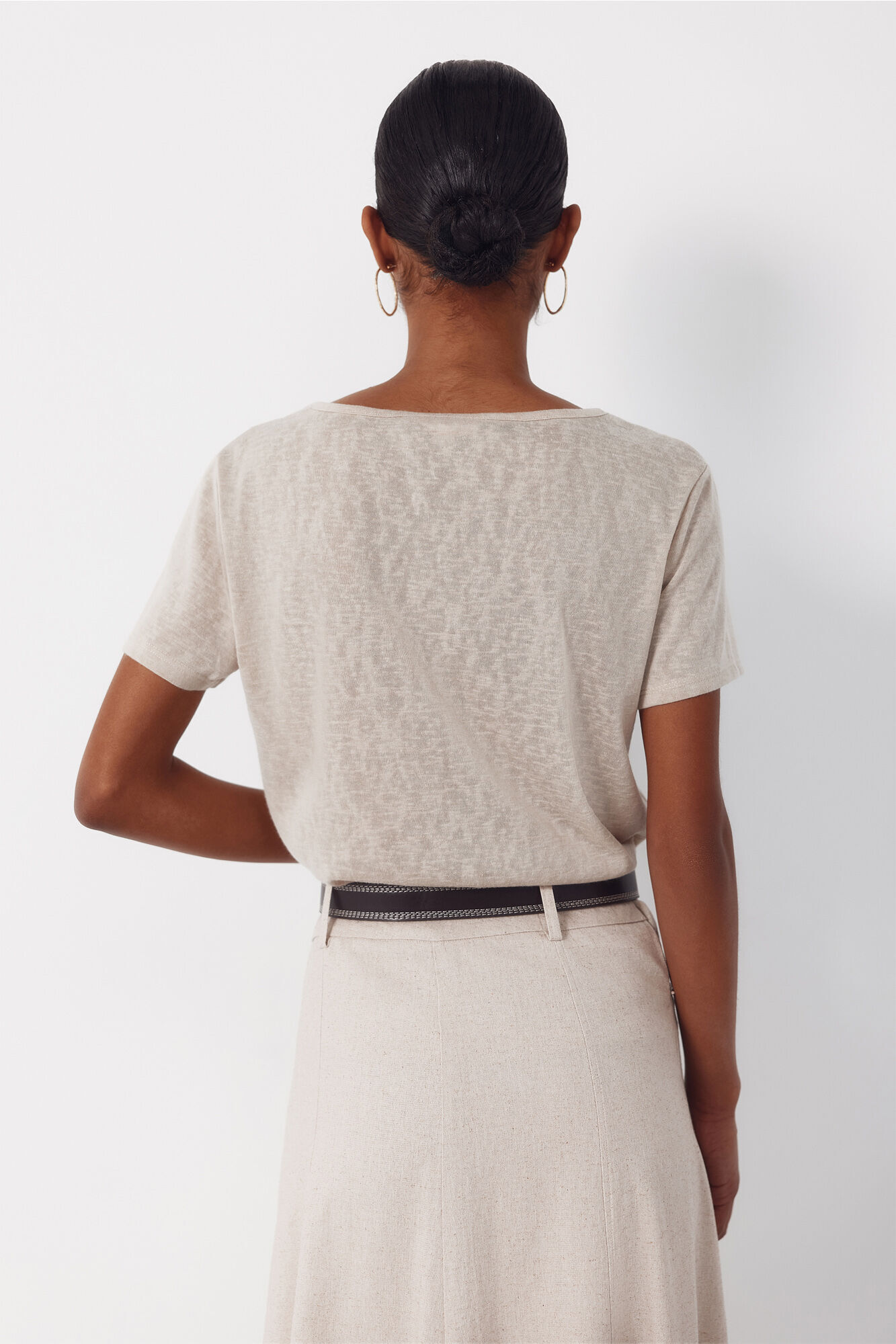 Cortefiel Playera cuello en pico con pasamaner&iacute;a Beige