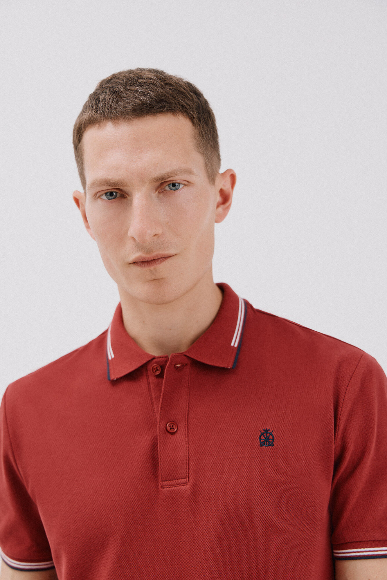 Cortefiel Polo piqu&eacute; tips Granate