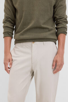 Cortefiel Pantalón chino confort regular fit Beige