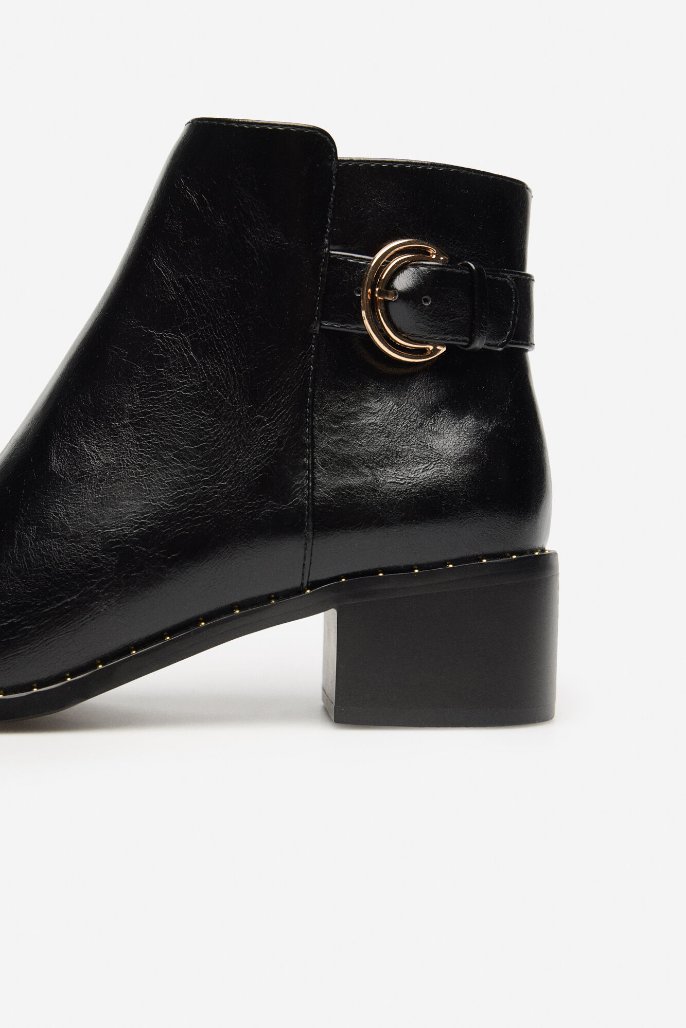 Cortefiel Bot&iacute;n dobladillo Negro