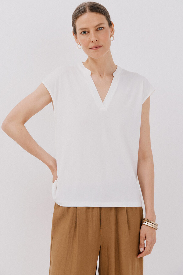 Cortefiel Playera básica cuello mao desmentido Blanco