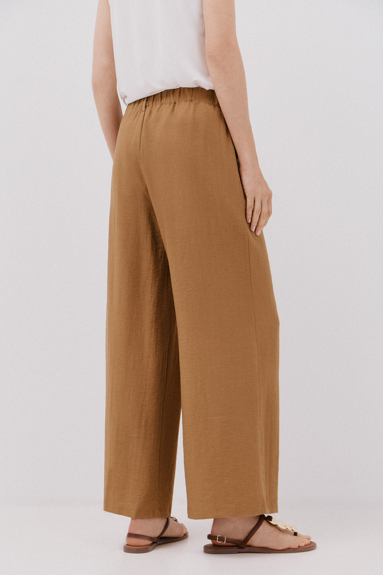 Cortefiel Pantal&oacute;n fluido ancho Kaki