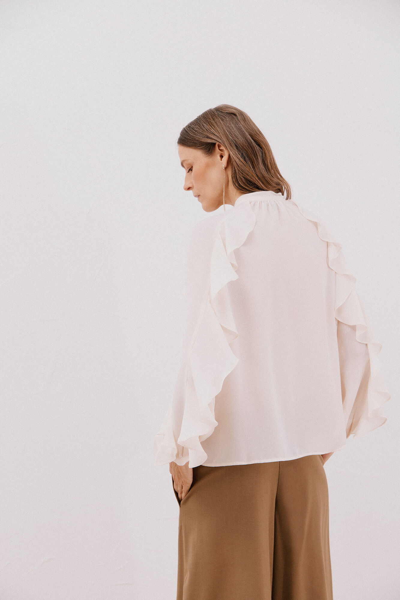 Cortefiel Blusa volante delantero Marfil