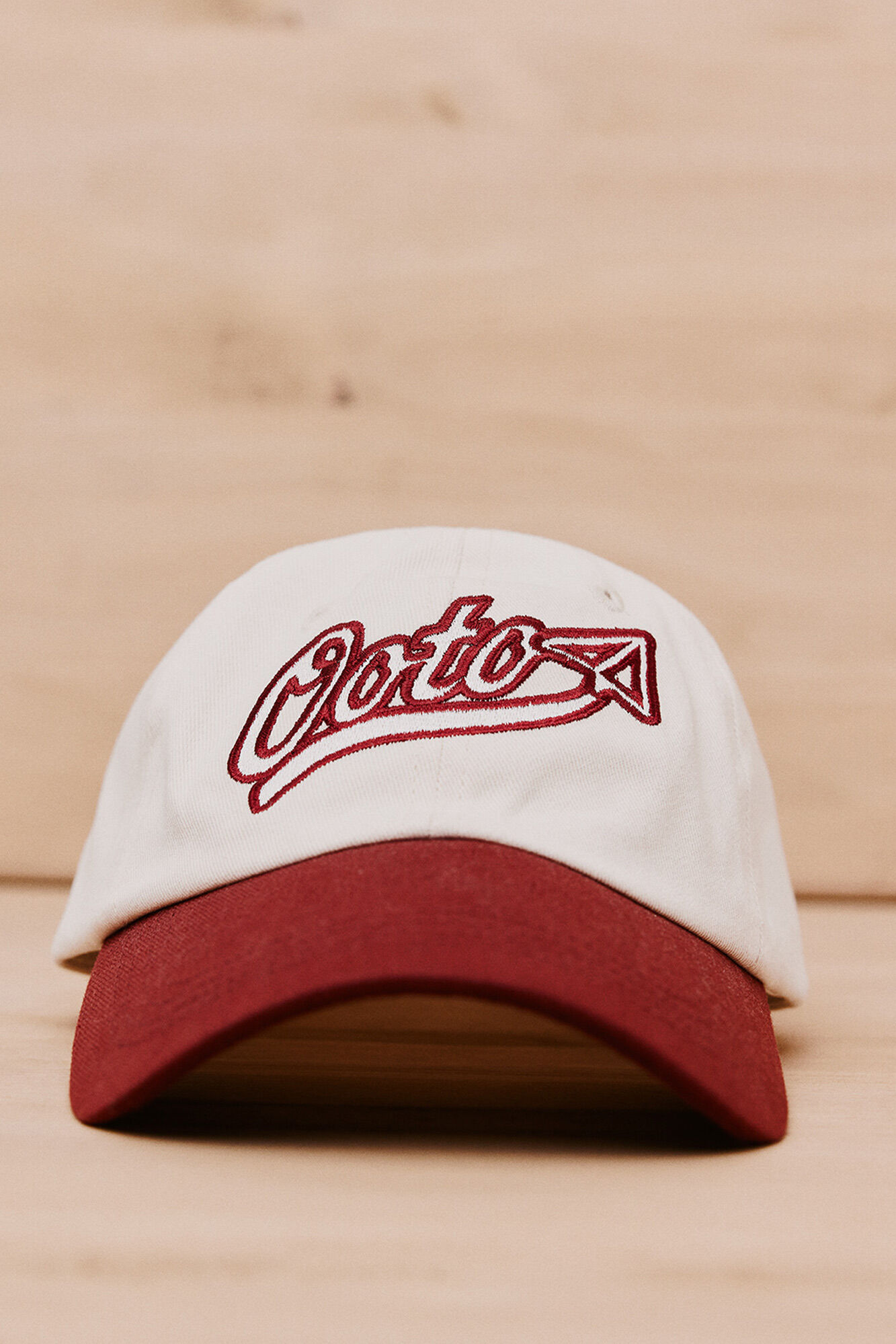 OOTO Gorra visera textil Beige
