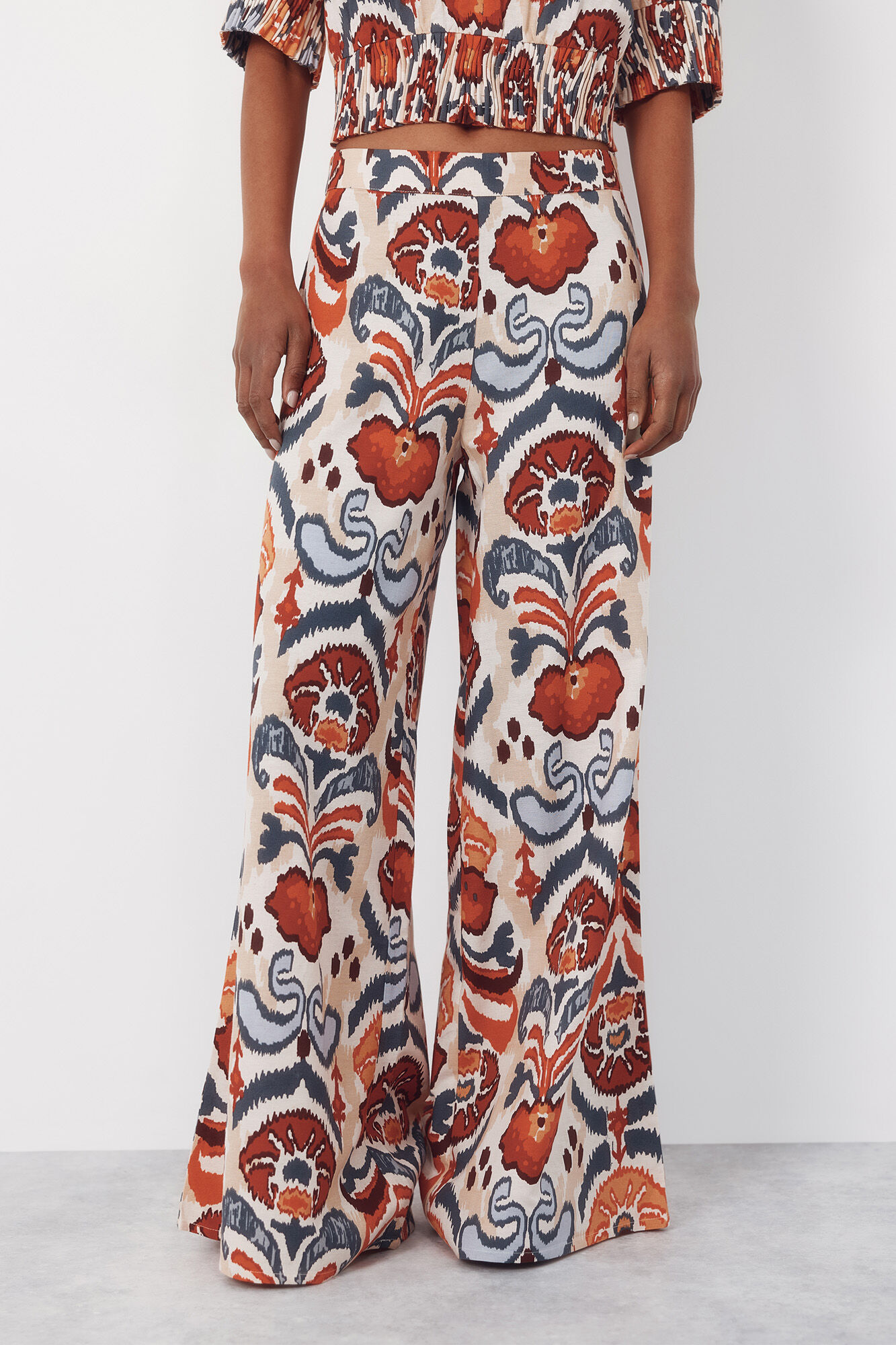 Cortefiel Pantal&oacute;n holgado estampado