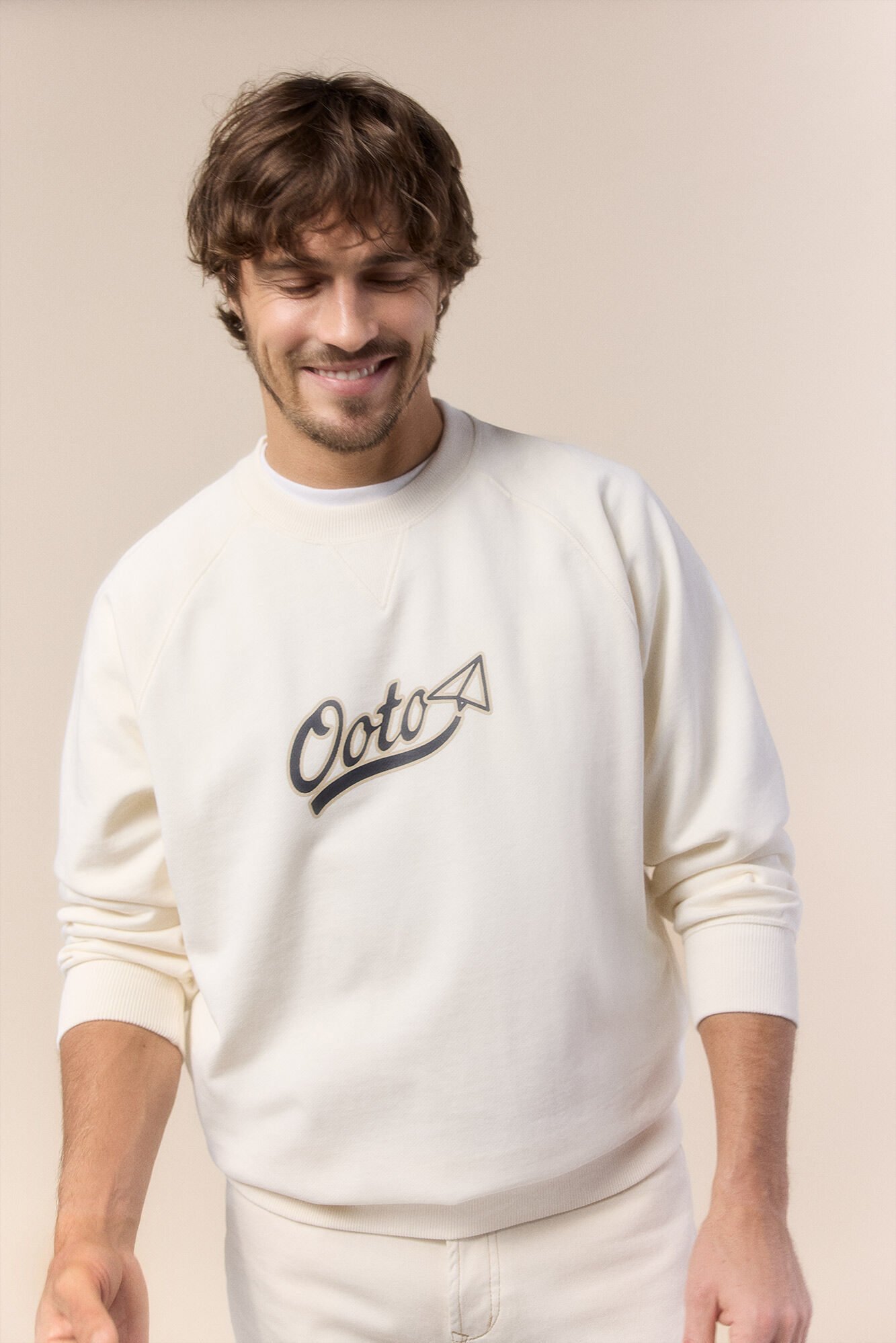 OOTO Sudadera logo cuello redondo Marfil