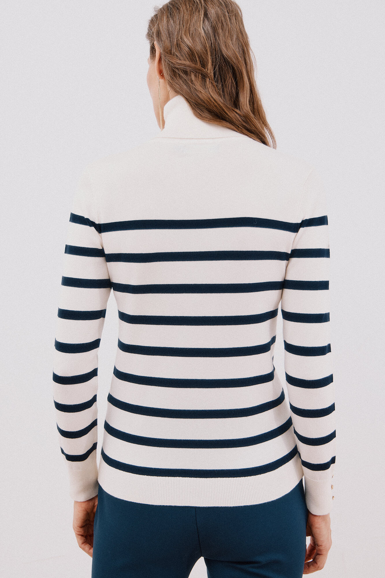 Cortefiel Su&eacute;ter manga corta