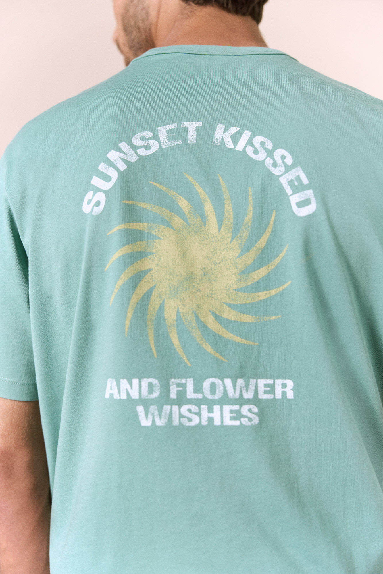 OOTO Camiseta gr&aacute;fica lavada Verde