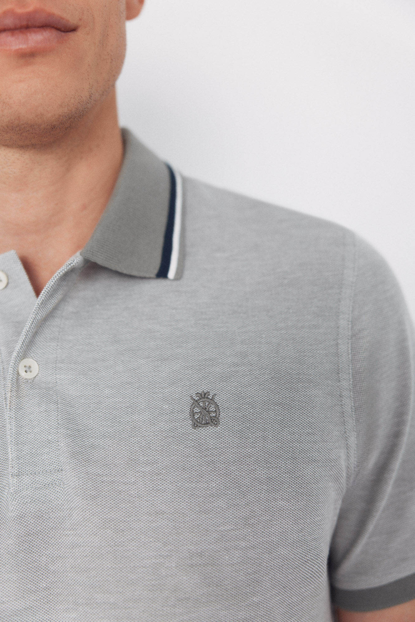Cortefiel Polo oxford Gris