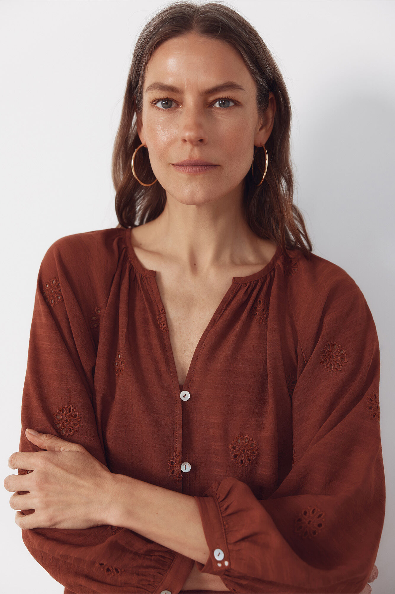 Cortefiel Blusa con bordados