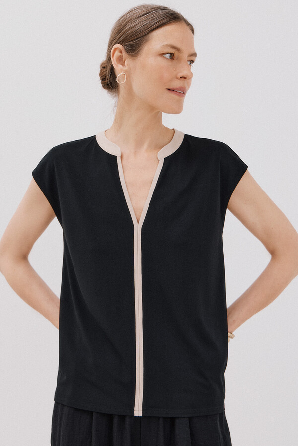 Cortefiel Playera básica sin mangas cuello mao Negro