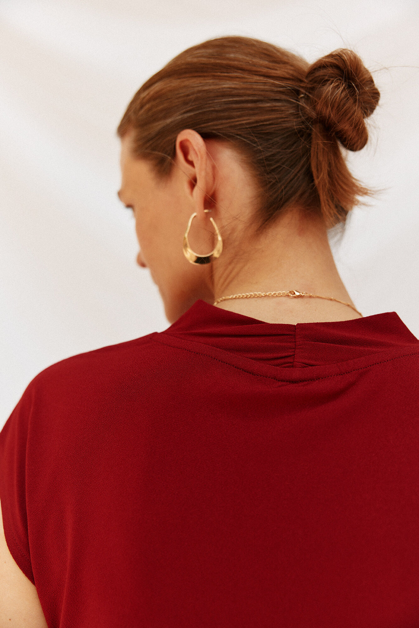 Cortefiel Playera estampada escote pico fruncido Granate