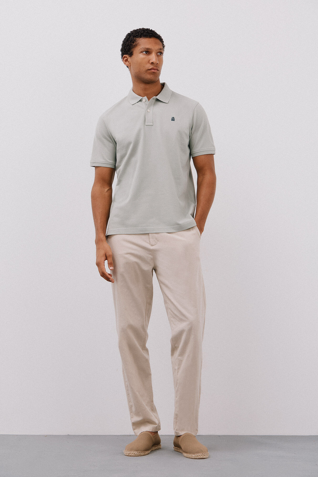 Cortefiel Polo b&aacute;sico piqu&eacute; Kaki