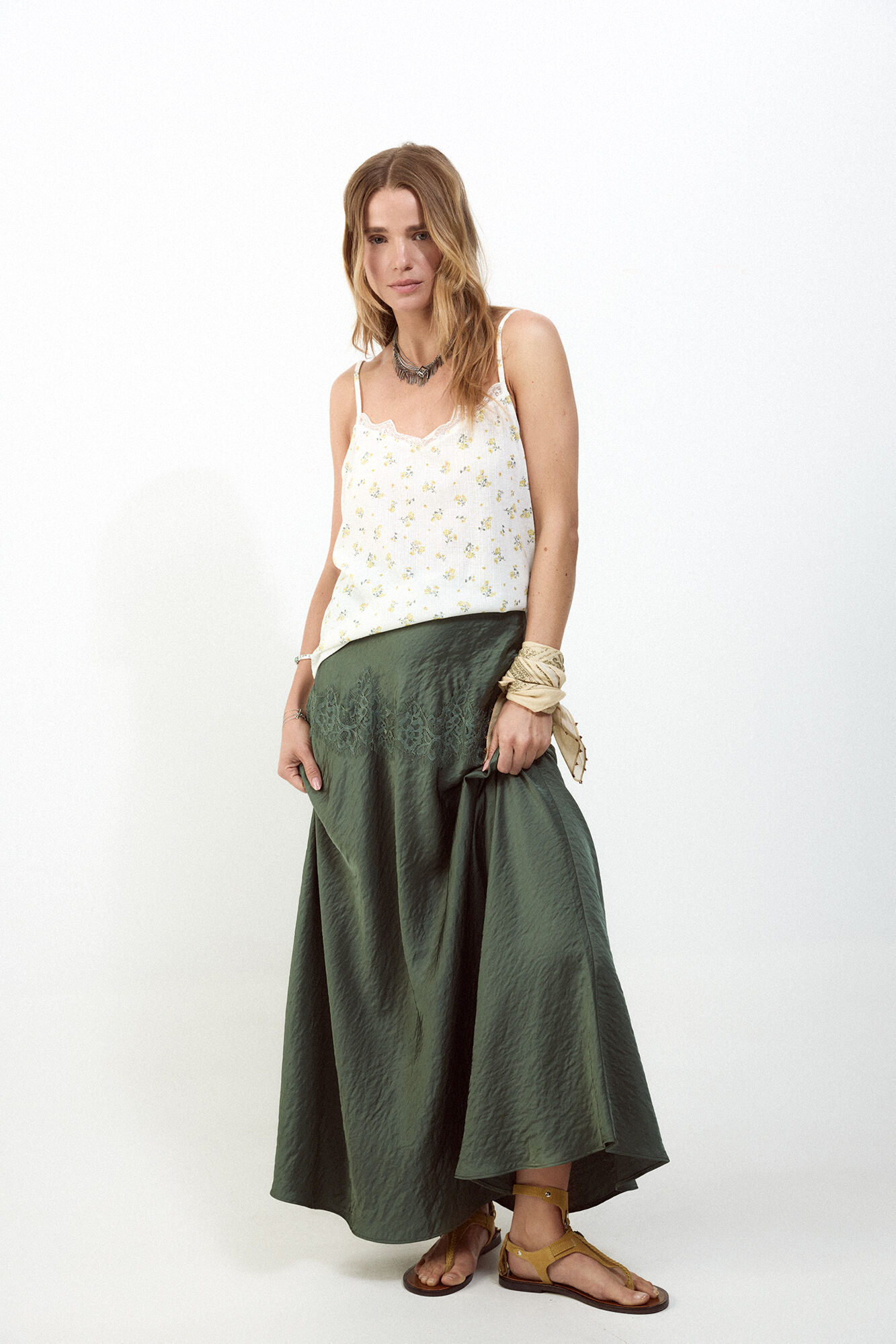 Slowlove Top tirantes detalle blonda Multicolor