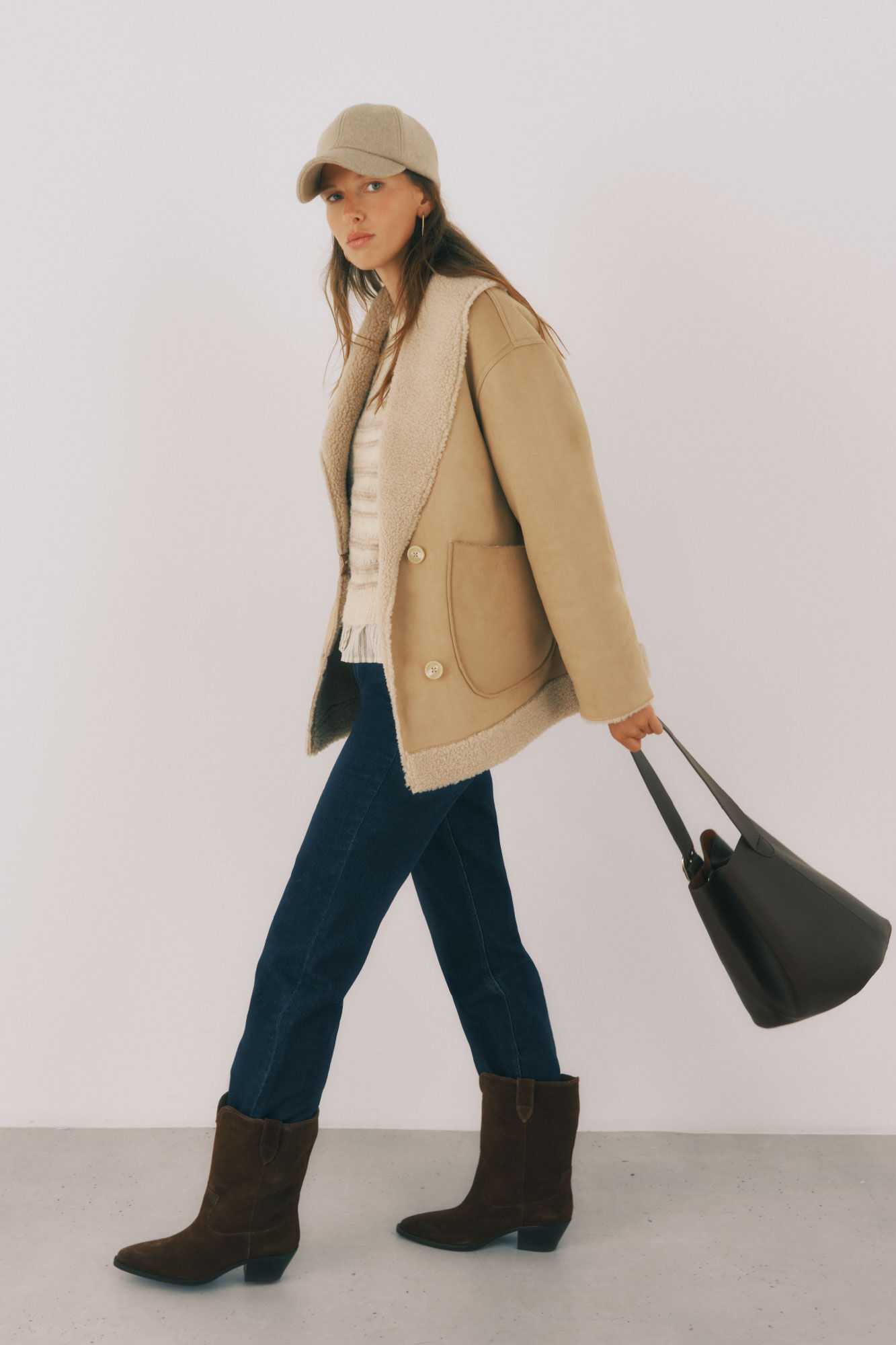 Cortefiel Chamarra efecto doble faz Beige