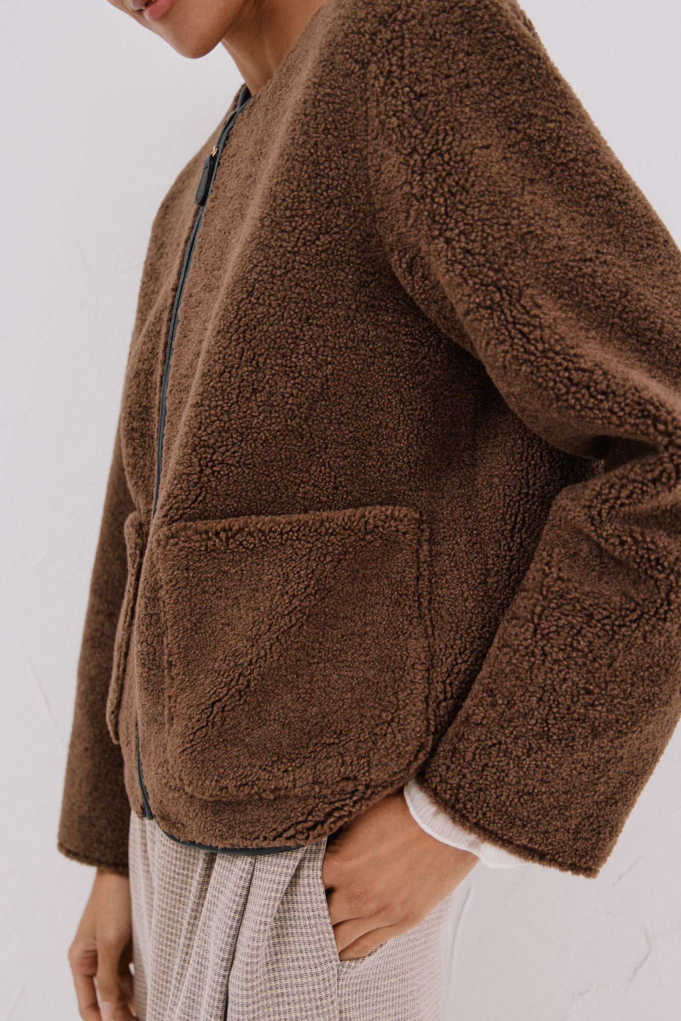 Cortefiel Chamarra en efecto doble faz Marr&oacute;n oscuro