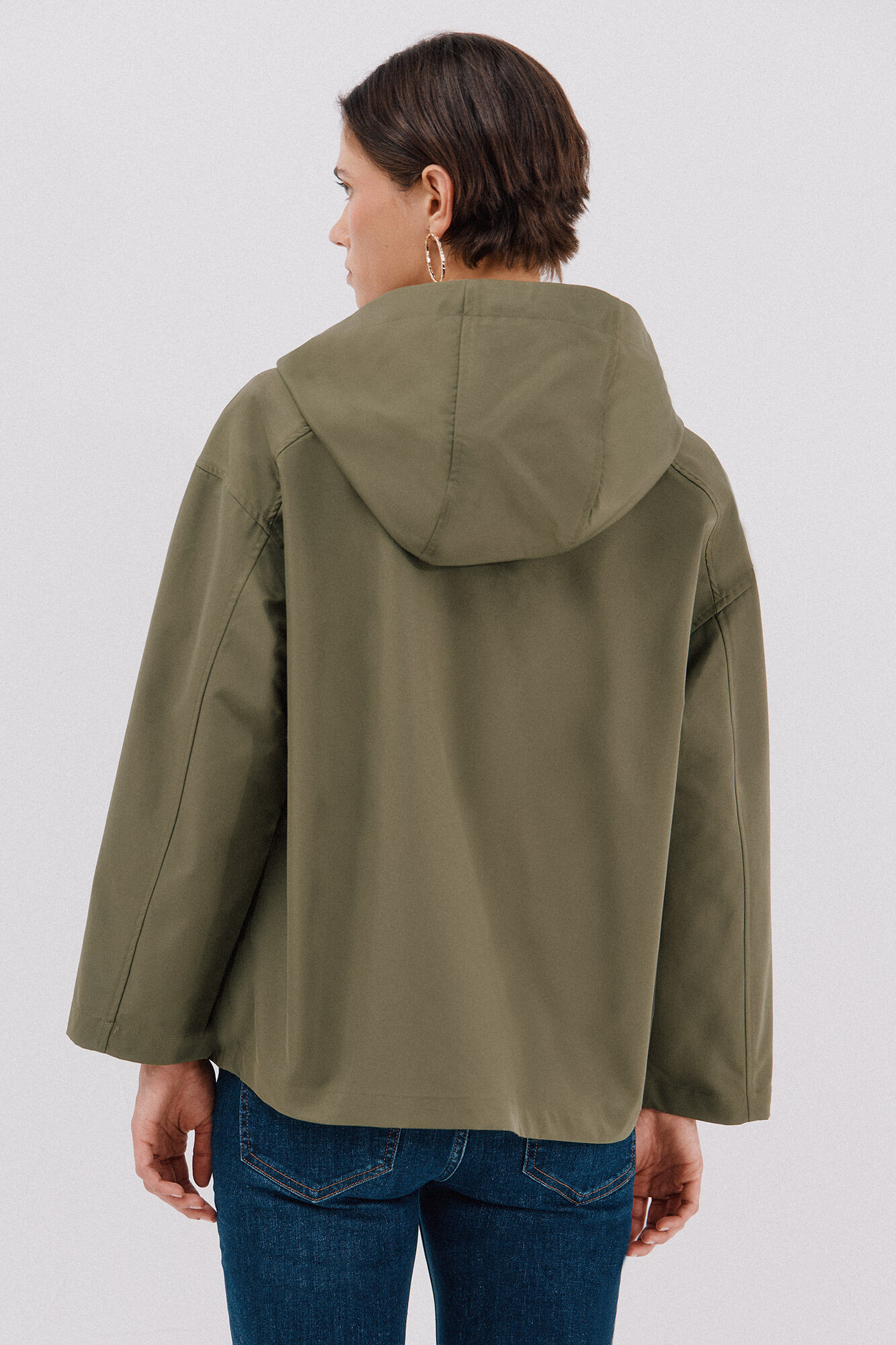 Cortefiel Chamarra corta botones autom&aacute;ticos Kaki