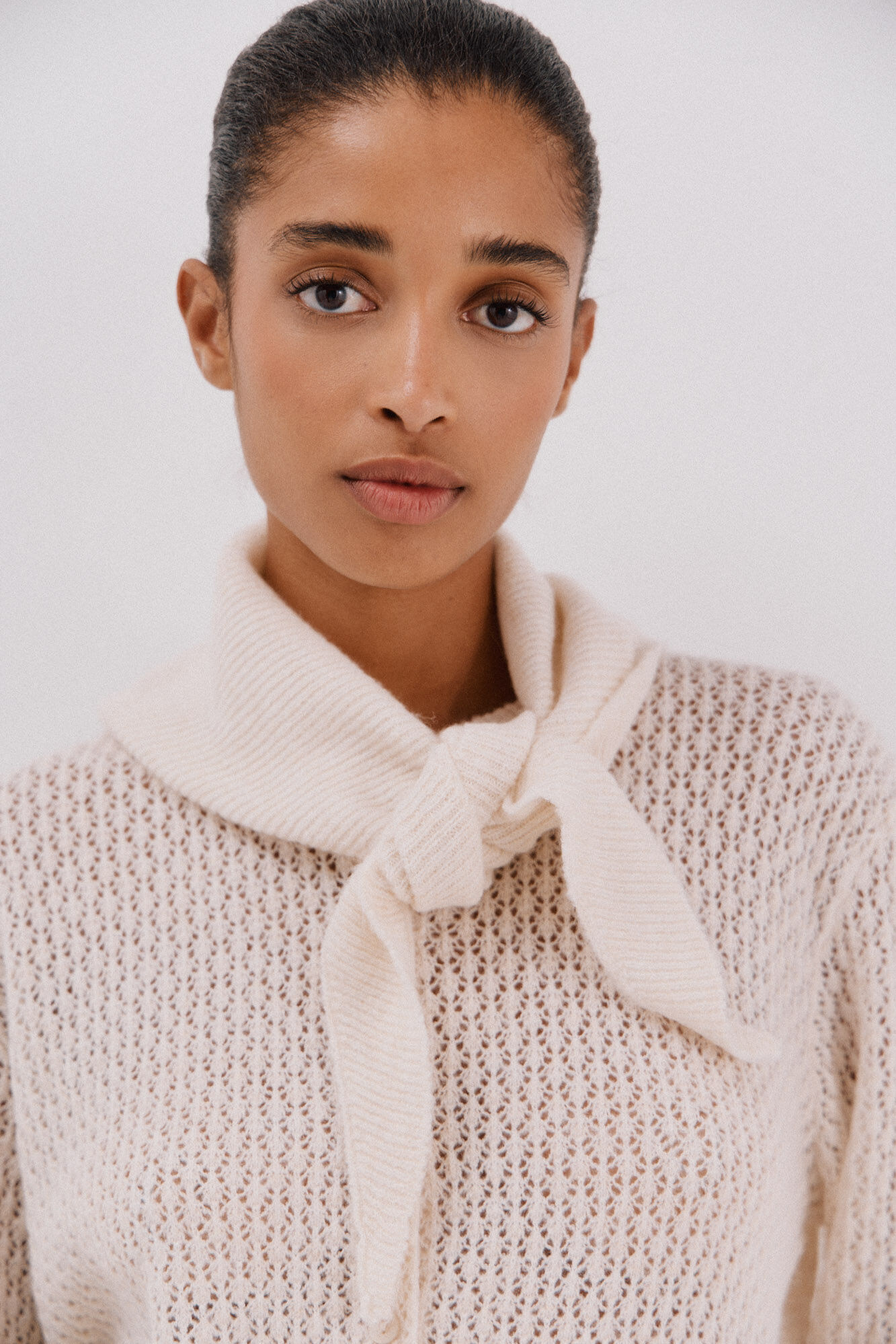 Cortefiel Chaqueta pa&ntilde;uelo tejido Marfil