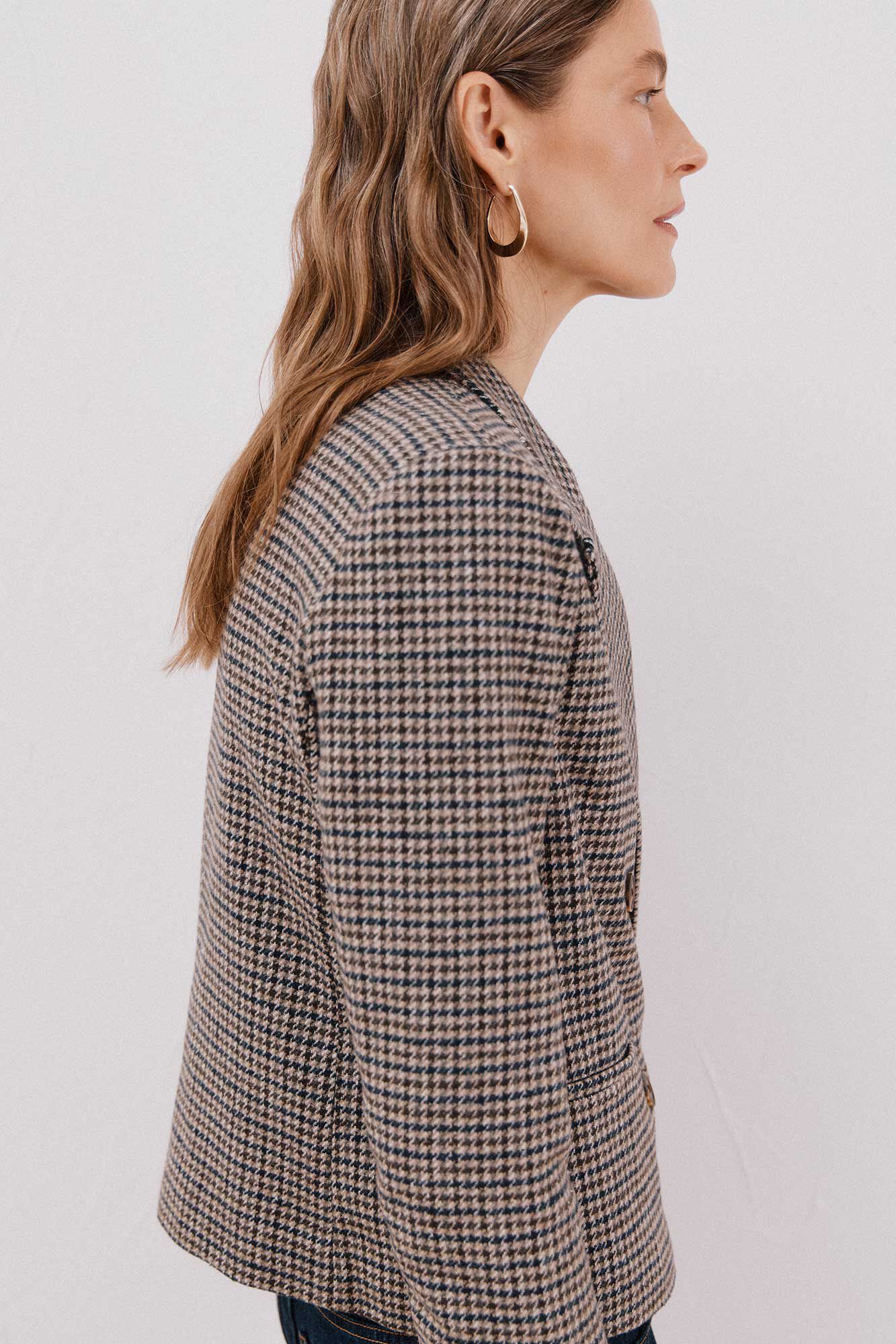 Cortefiel Blazer corta Estampado gris