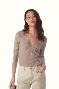 Slowlove Top con estructura y detalle de blonda