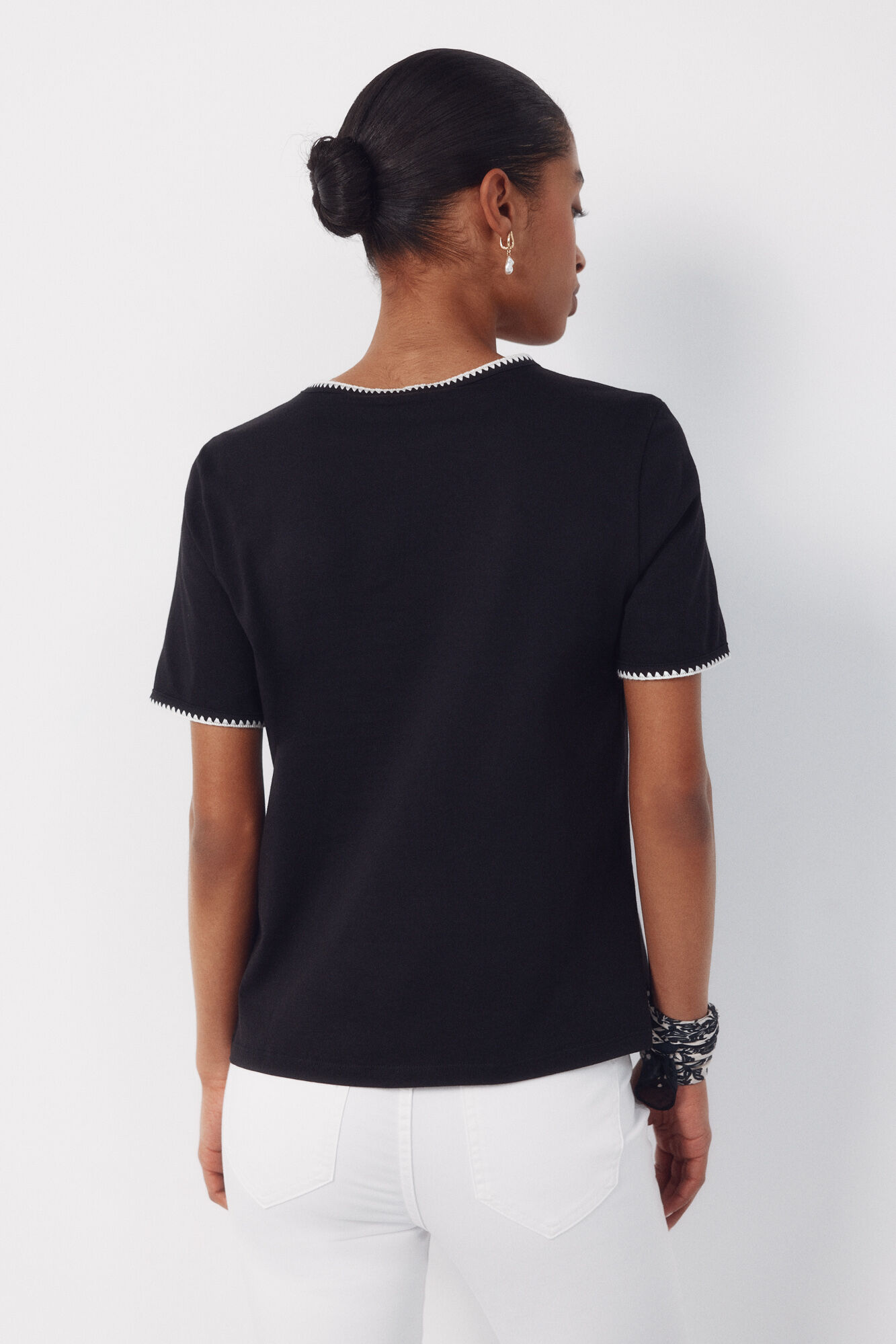 Cortefiel Playera bordada con ribete Negro