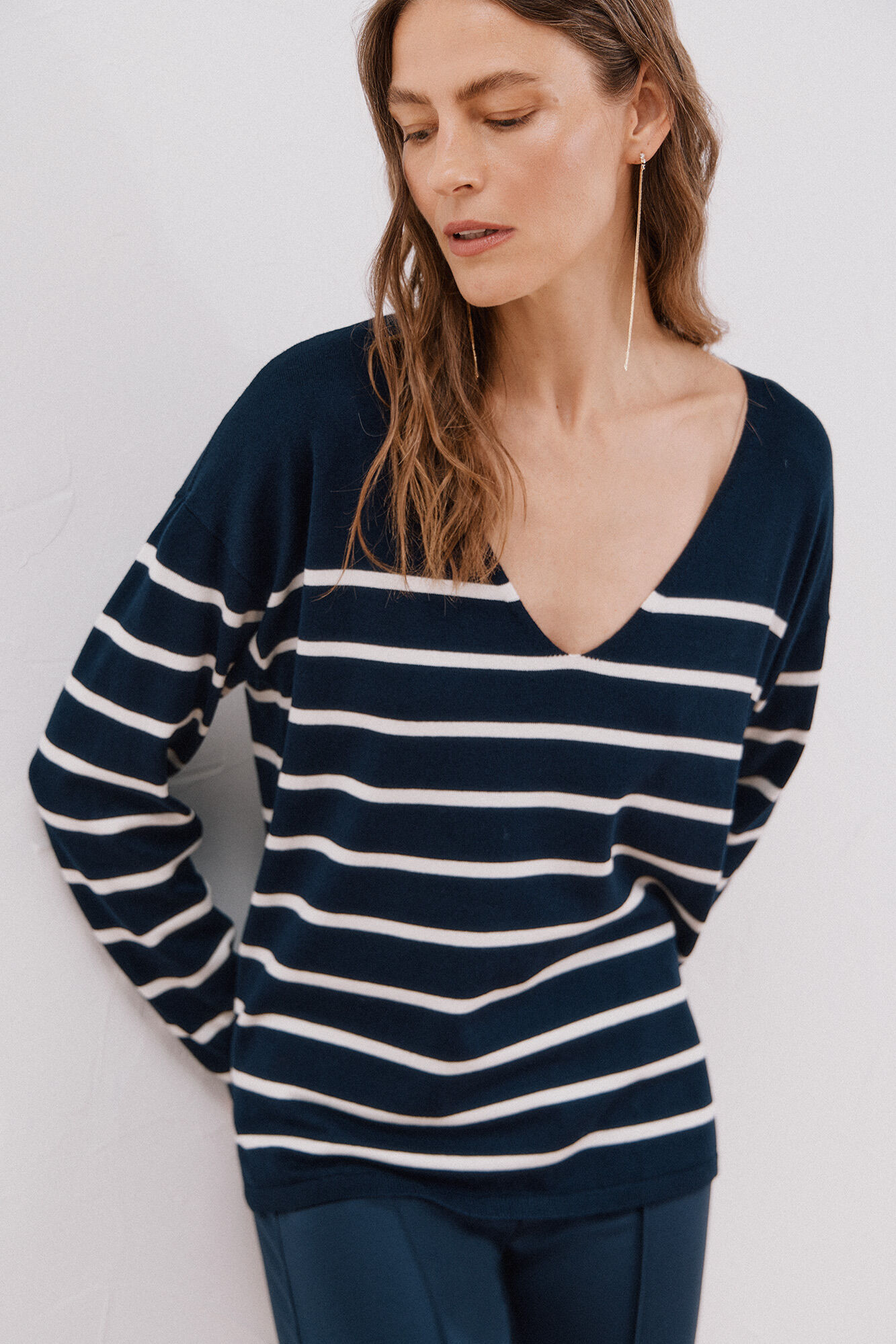 Cortefiel Su&eacute;ter escote pico Estampado azul