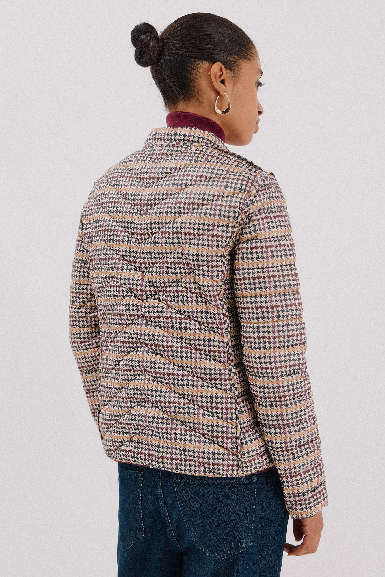 Cortefiel Chamarra reversible plumas Vino