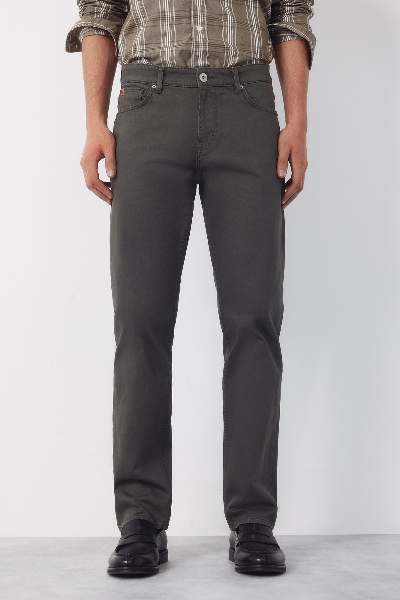 Cortefiel Pantal&oacute;n 5 bolsillos color regular fit