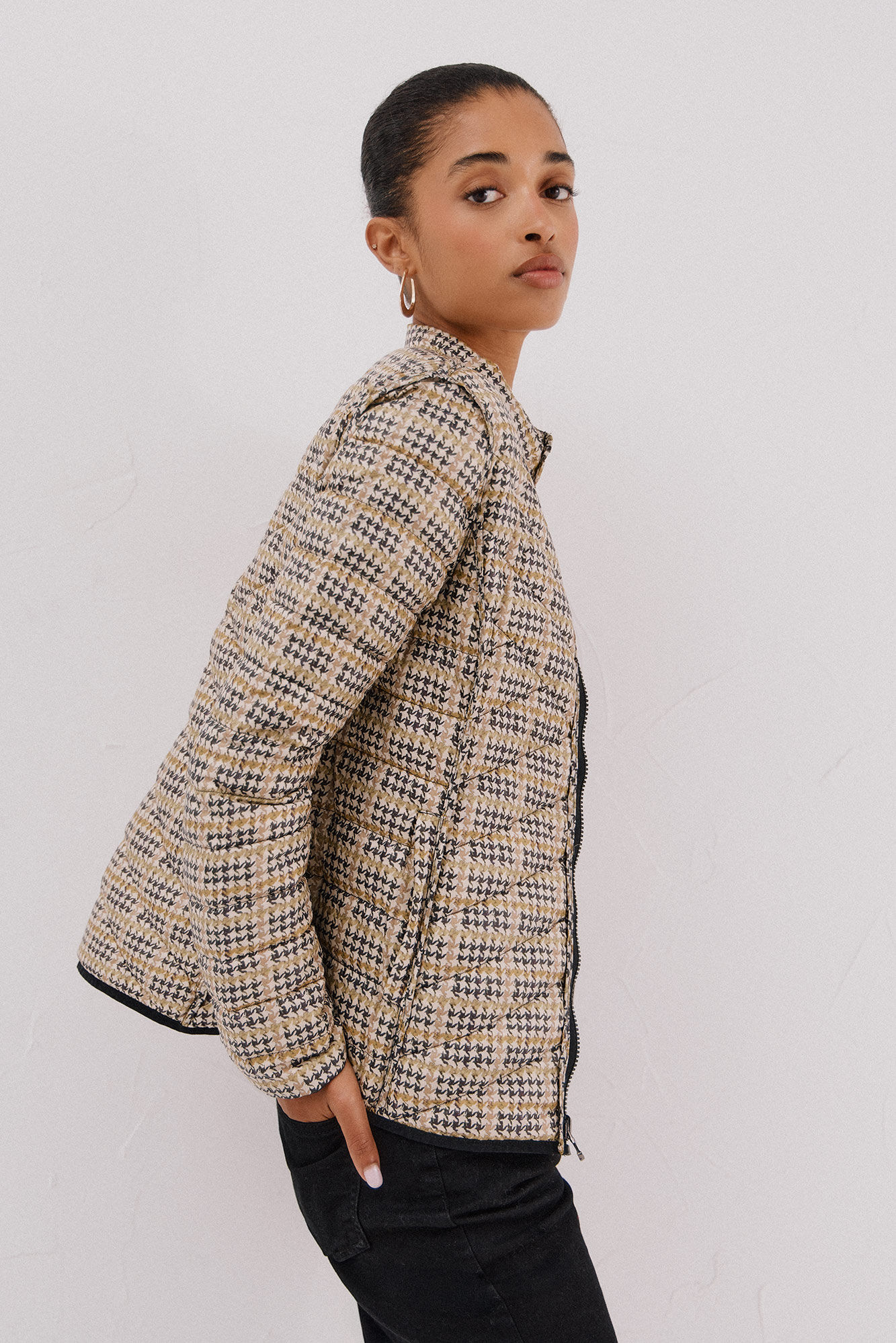 Cortefiel Chamarra reversible plumas