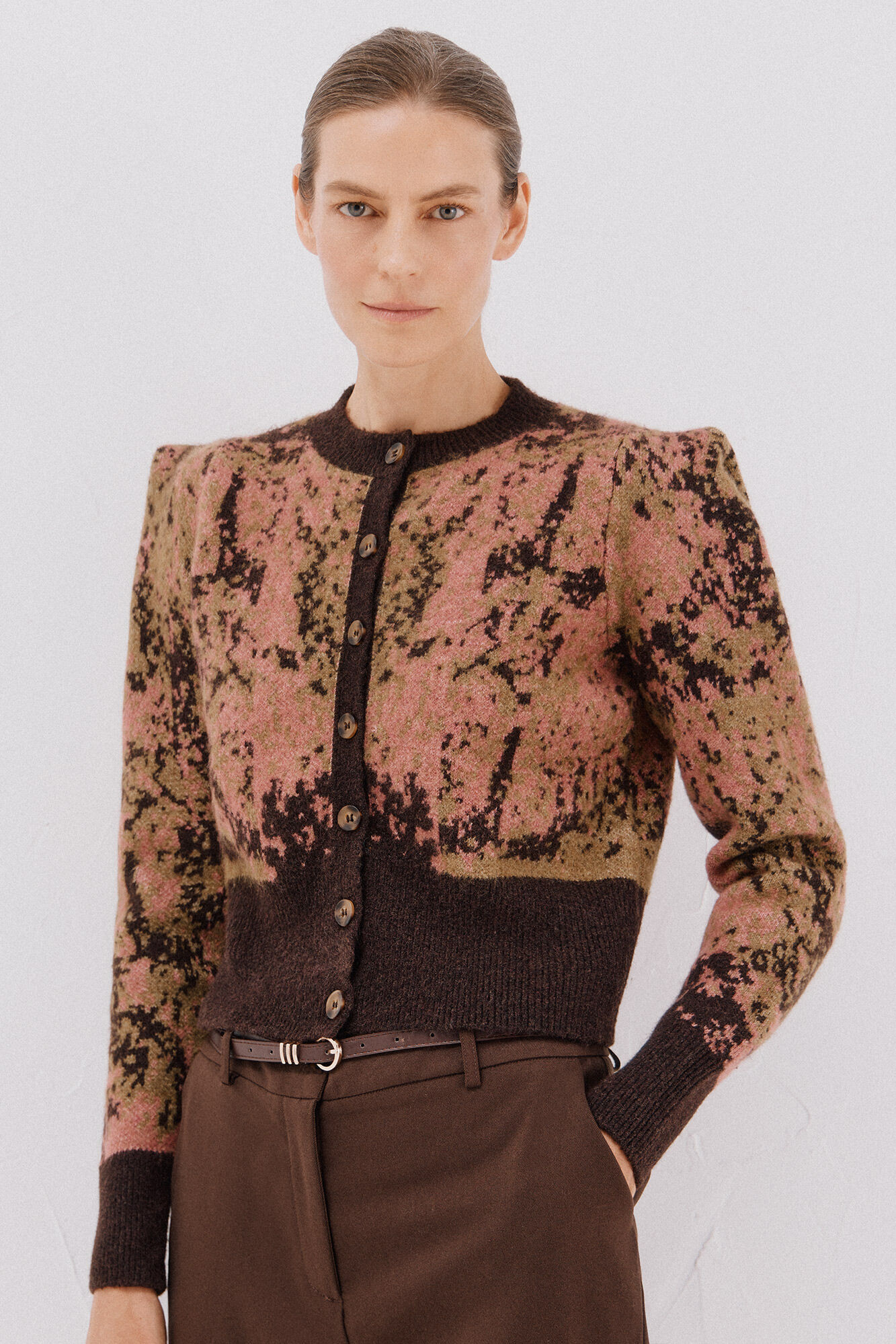 Cortefiel Chaqueta pliegue hombro