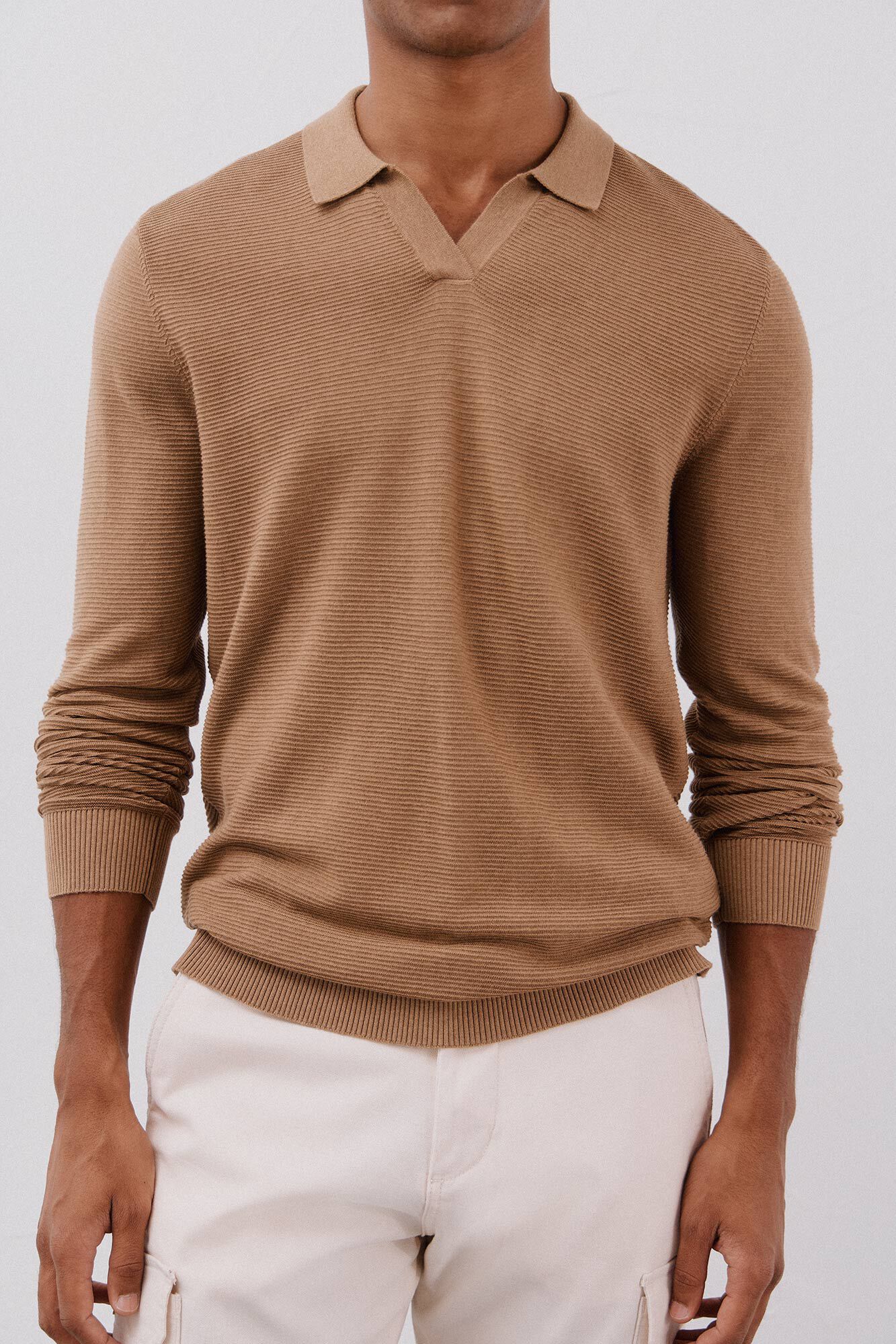 Cortefiel Su&eacute;ter tejido fino Beige