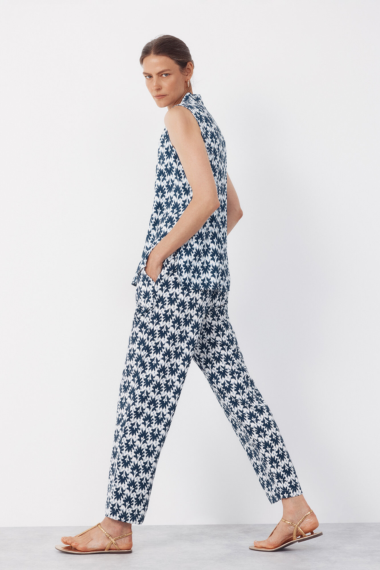 Cortefiel Blusa fluida con pliegues Estampado azul