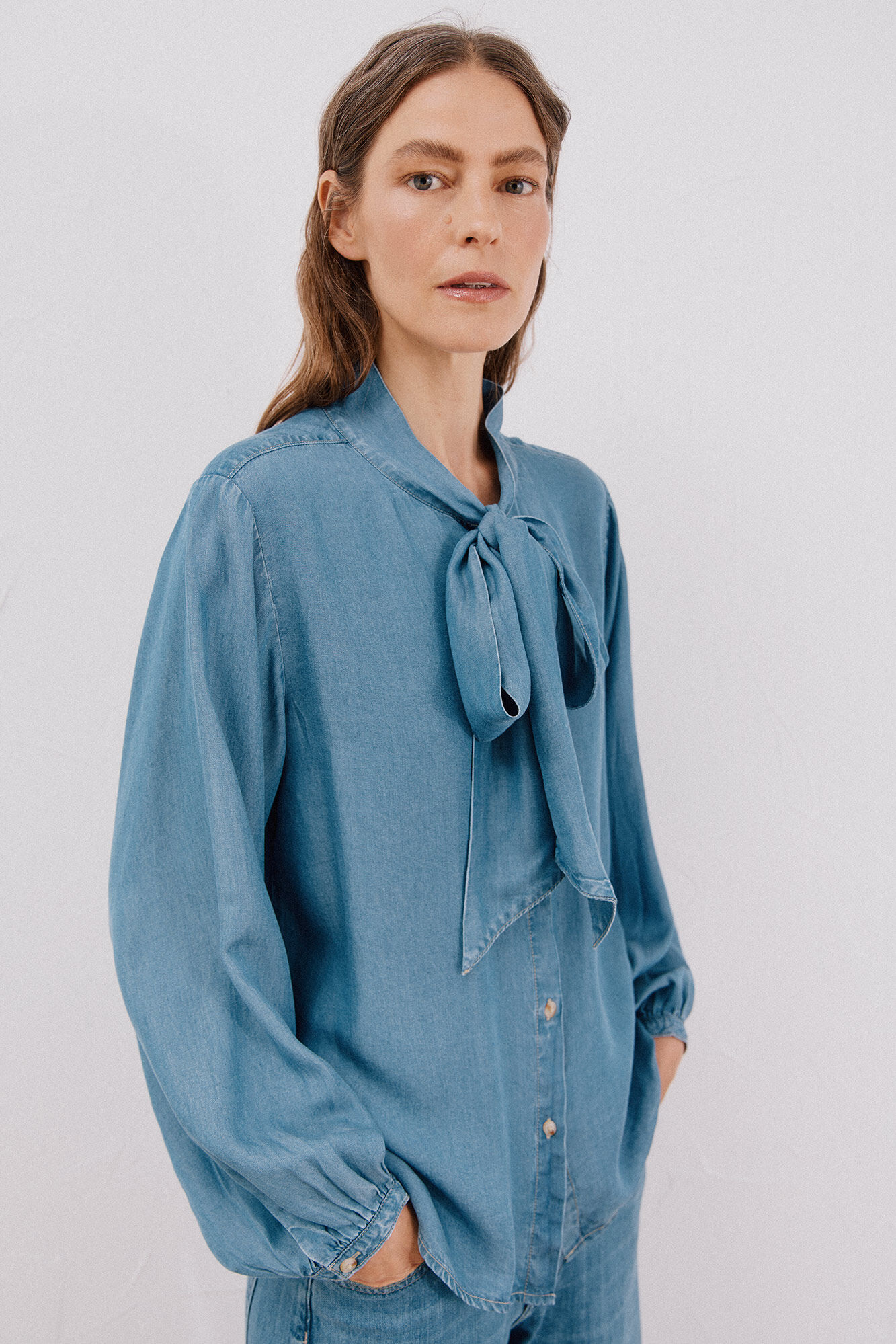 Cortefiel Camisa denim lazo