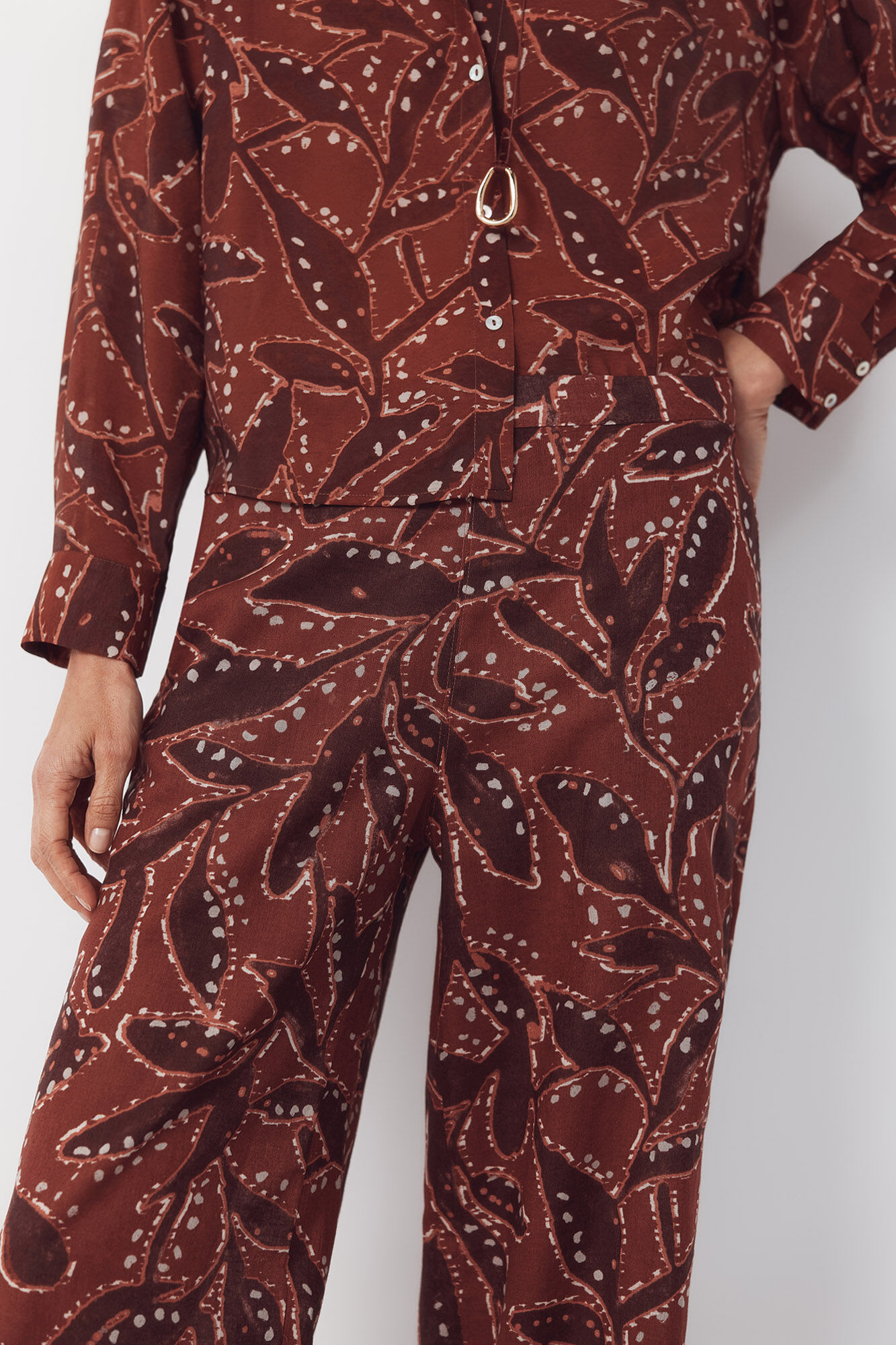 Cortefiel Pantal&oacute;n de lino estampado Arena