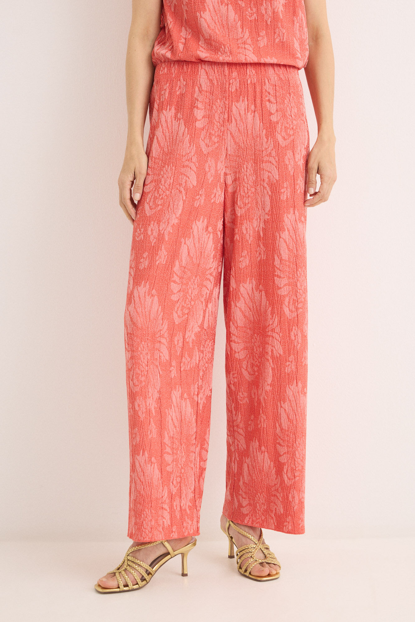 Cortefiel Pantal&oacute;n tejido jacquard.