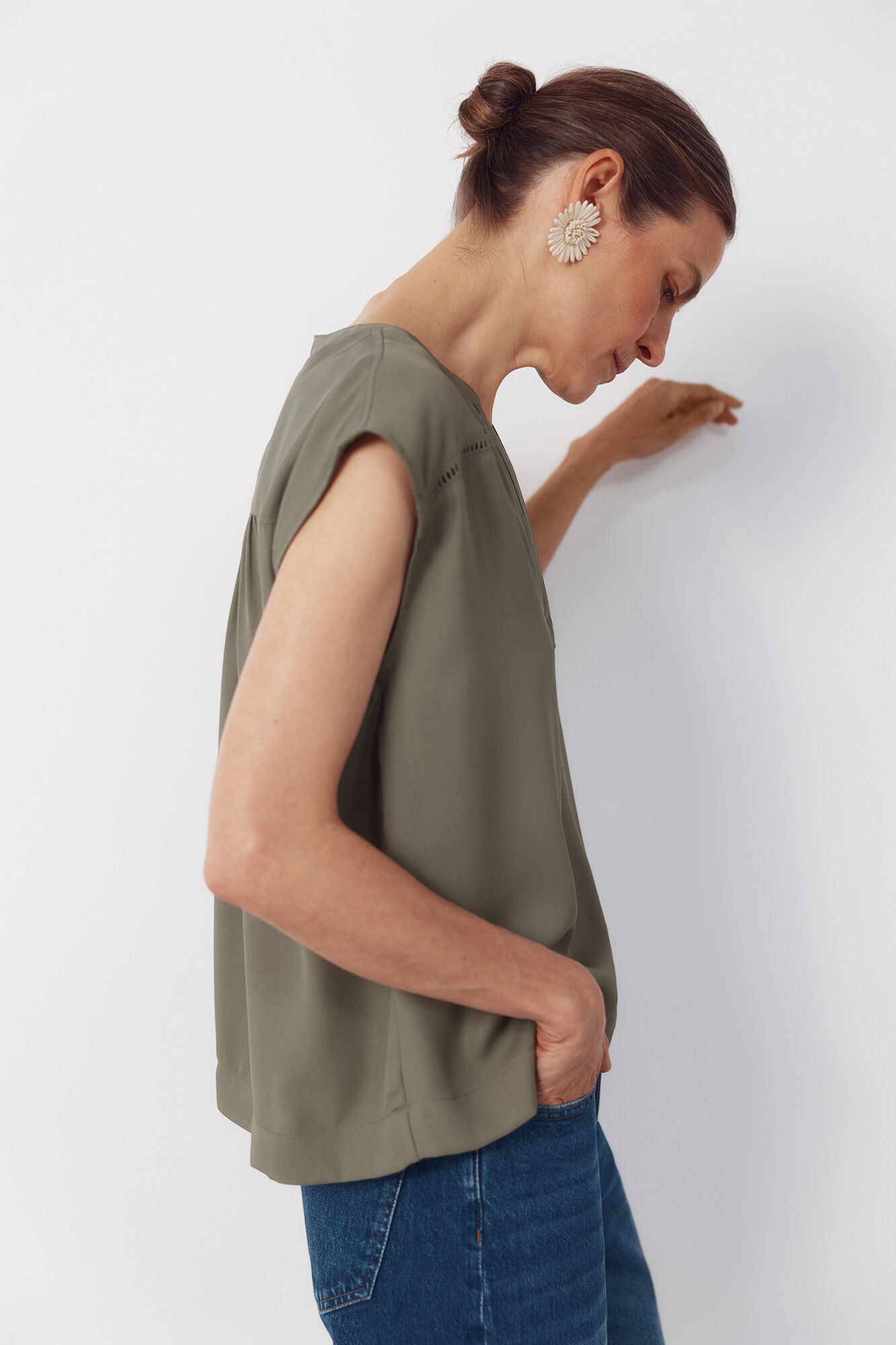 Cortefiel Blusa con encaje Kaki