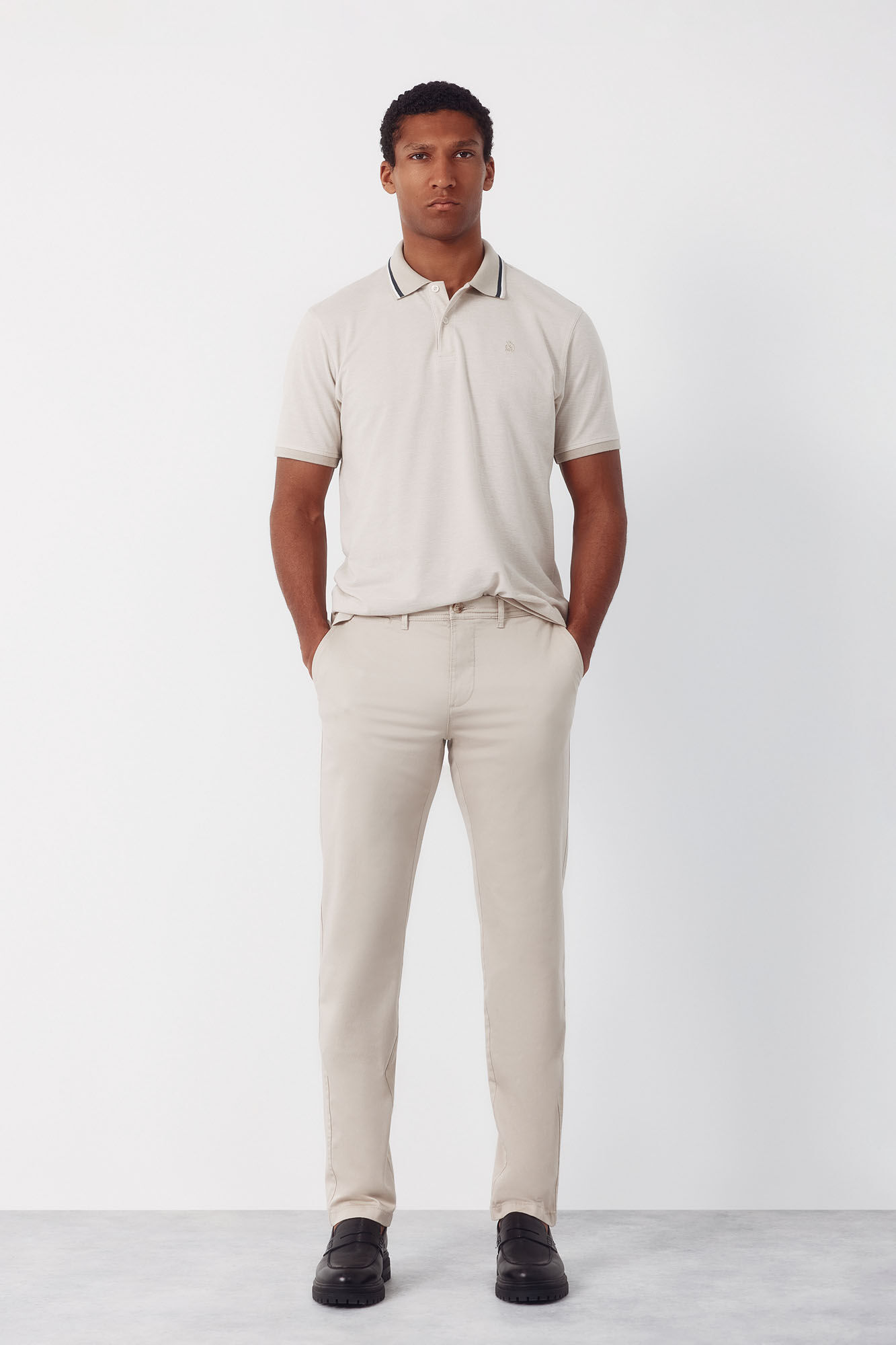 Cortefiel Pantal&oacute;n chino regular fit Beige