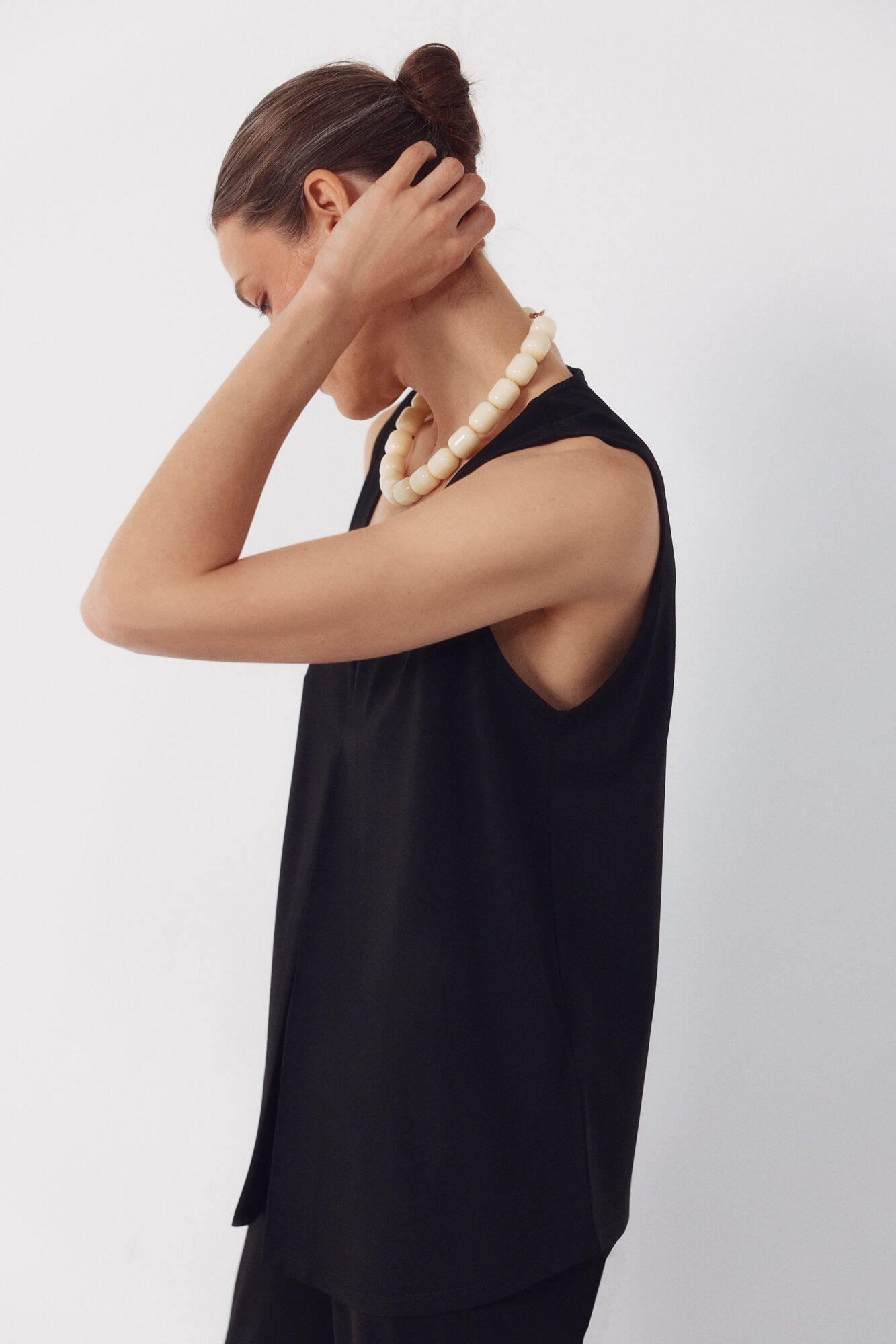 Cortefiel Top largo con pliegues Negro