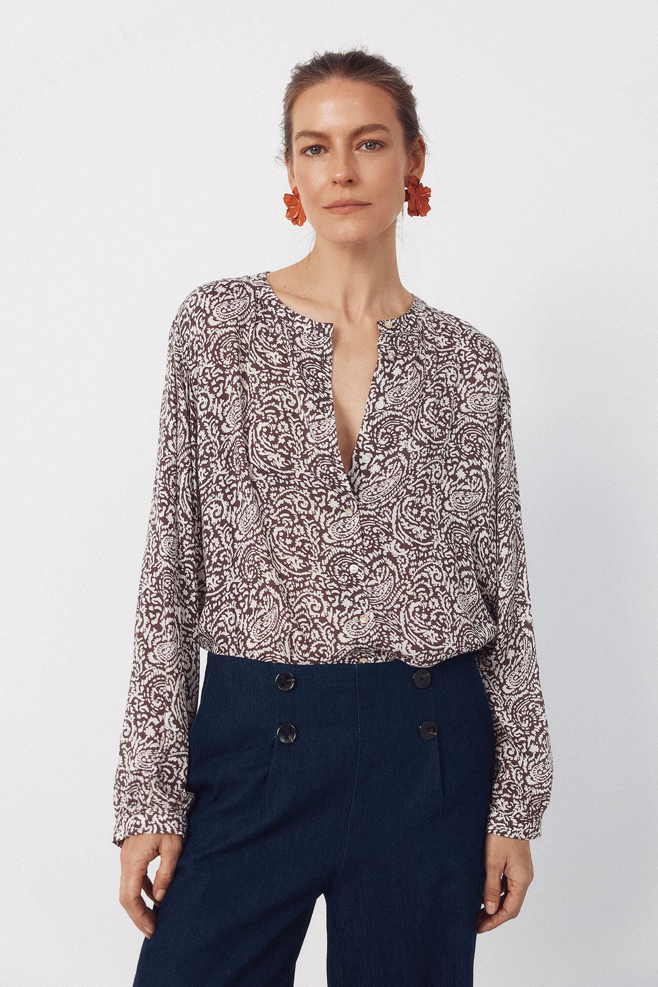 Cortefiel Blusa de cuello redondo Estampado marr&oacute;n