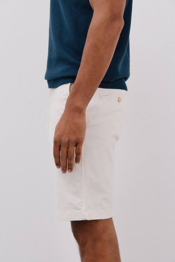 Cortefiel Bermudas chino Marfil