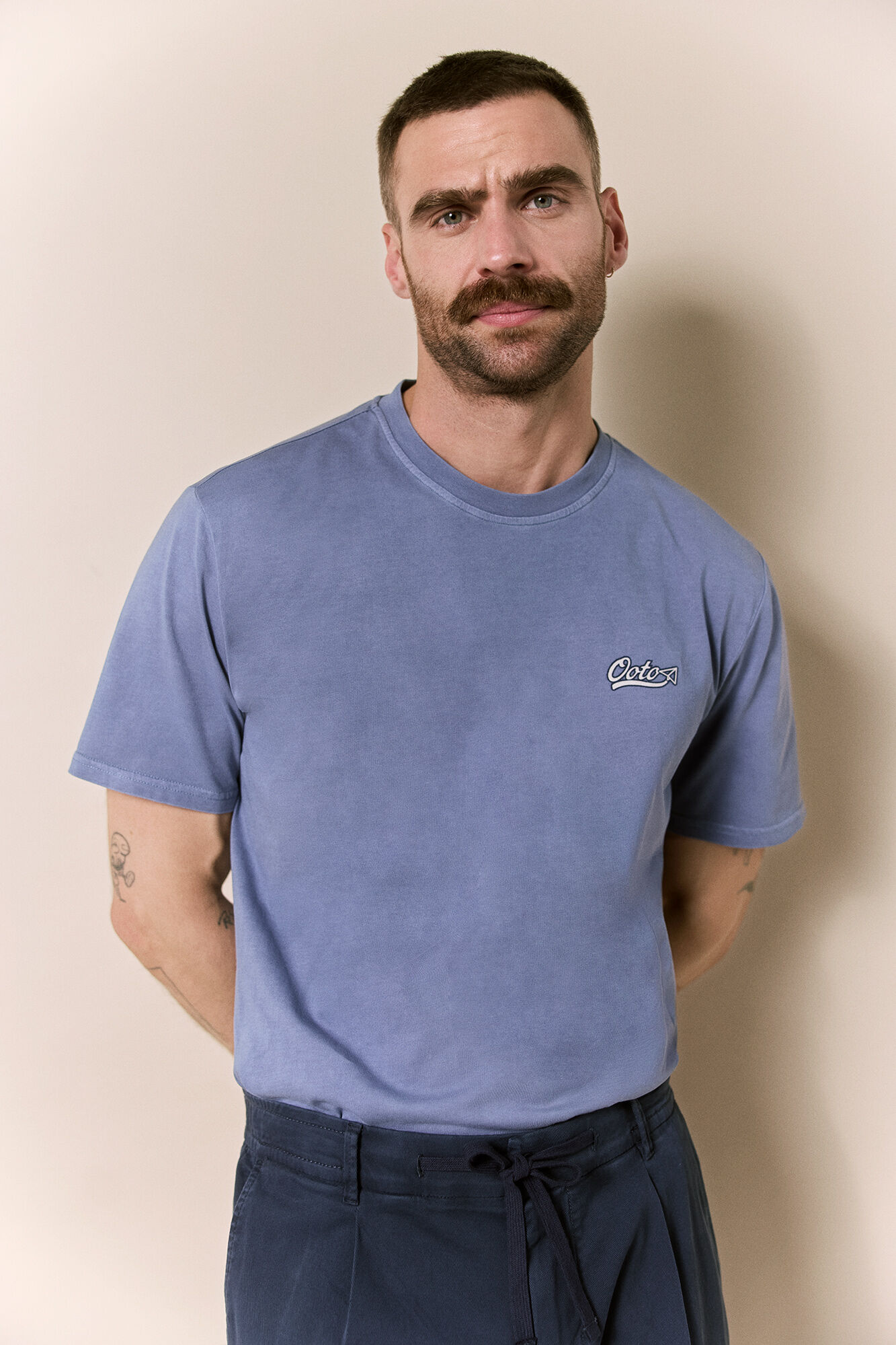 OOTO Camiseta lavada manga corta logo