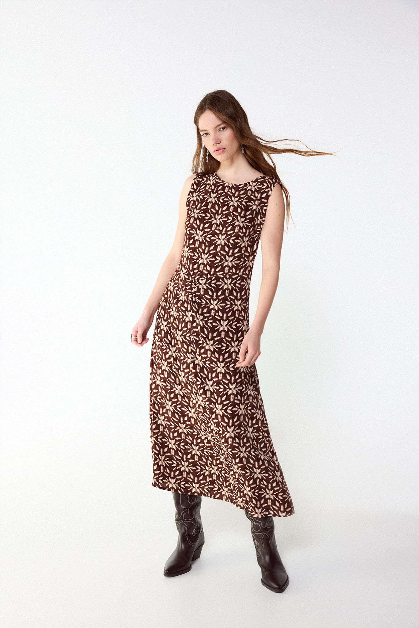 Slowlove Vestido estampado con frunce Estampado marr&oacute;n