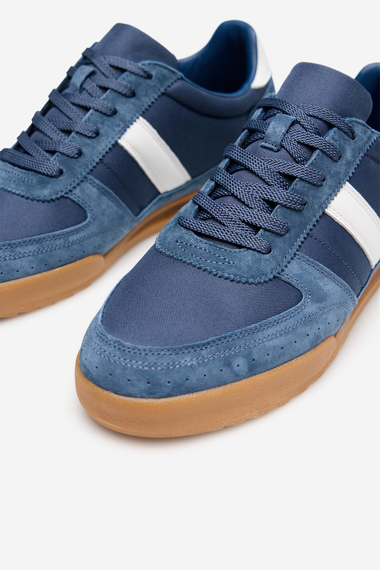 Cortefiel Zapatilla piel y textil Azul